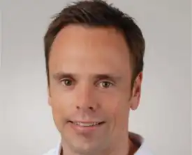 Dr. med. René Mombartz