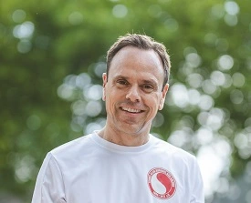 Dr. med. René Mombartz